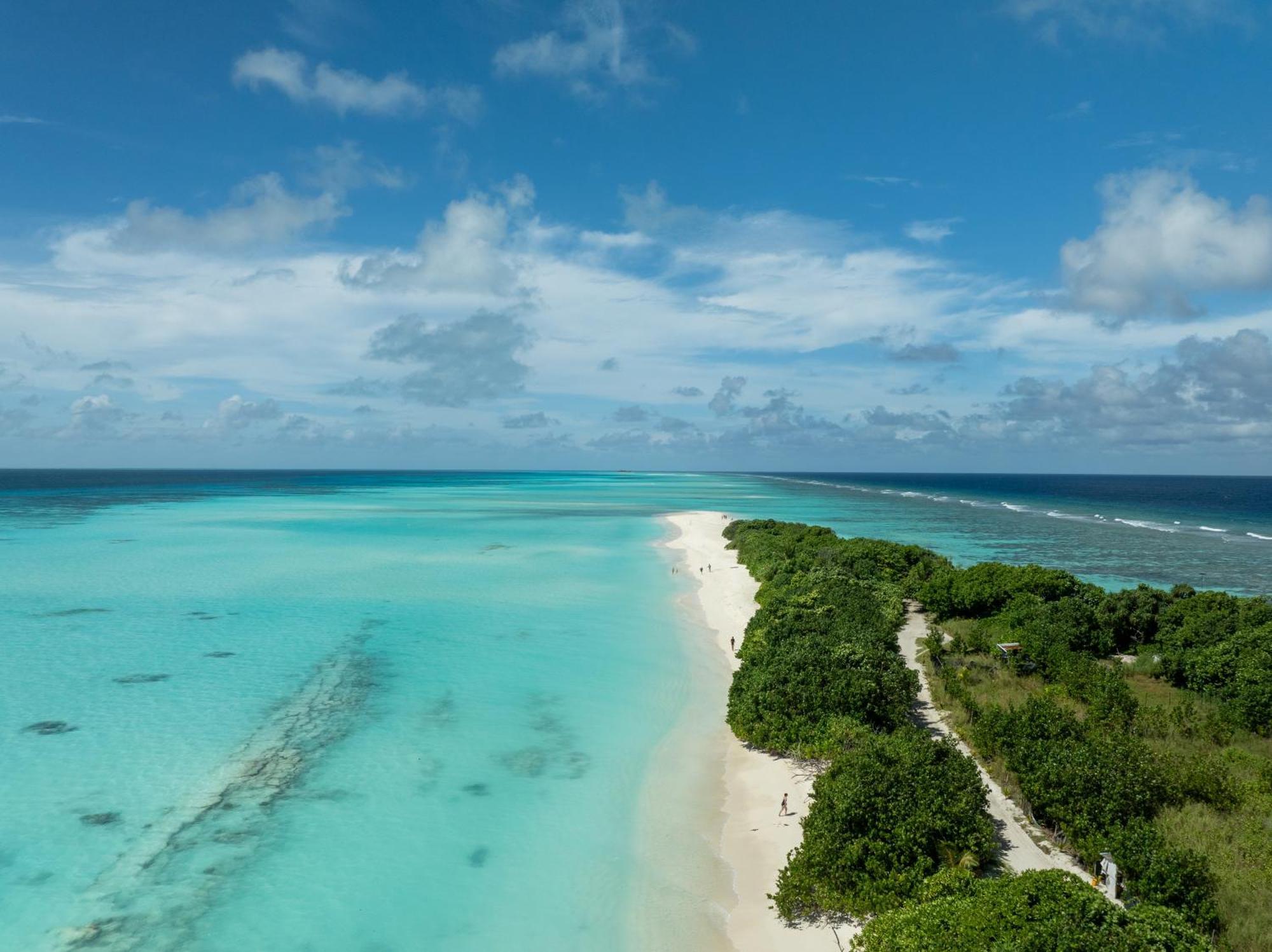 Three Hearts Guesthouse And Villas Fulhadhoo Esterno foto